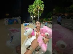 রিতু পুতুল পেলো থাইল্যান্ডে 😱 | Ritu Found Doll In Thailand Street 🐻 #shorts