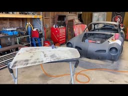 PAINT Removal | Sanding the HOOD - Volkswagen Karmann Ghia