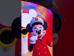 Mickey e Amigos no #DisneyTalks na D23 Brasil | POV conhecendo a Minnie