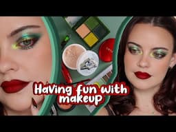 Having fun with makeup ❤️ | Julia Adams