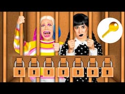 Box Fort Prison Escape with Wednesday Addams by BaRaDa Challenge