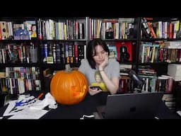 Halloween stream! Pumpkin carving, horror movie and book talk