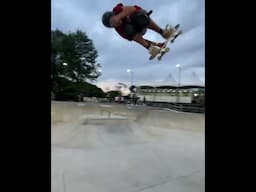 Dan Sabino flip 540 #qix #qixskate #qixinternational